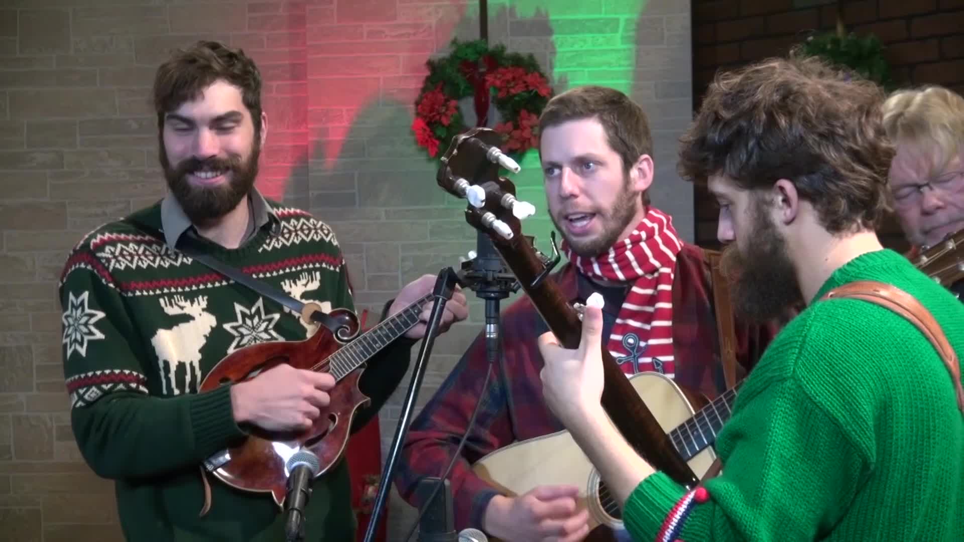 Thumbnail image for Four Bridges Christmas Times A Comin