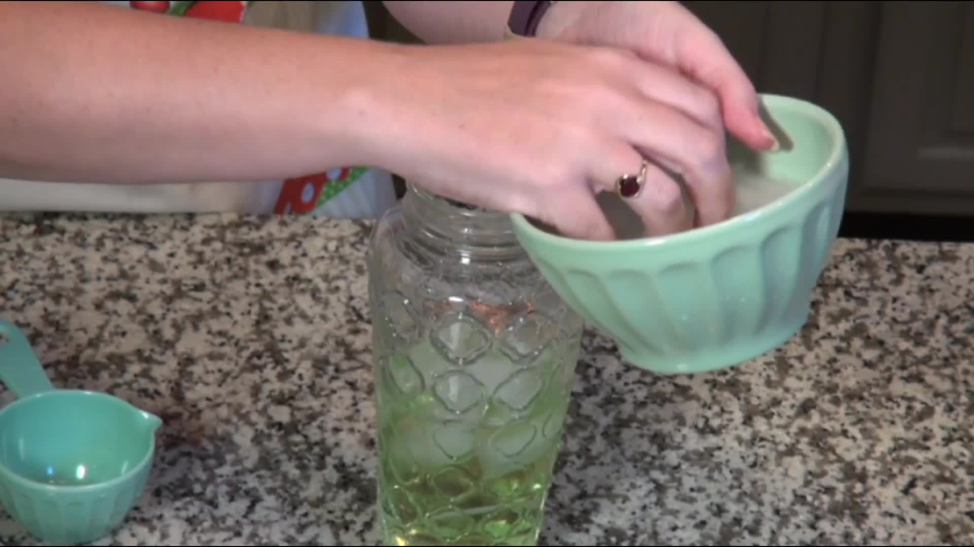 Thumbnail image for A COOKING WITH FRAN CLASSIC - SIPS, SOUPS AND SNACKS with Guest Lisa Moran