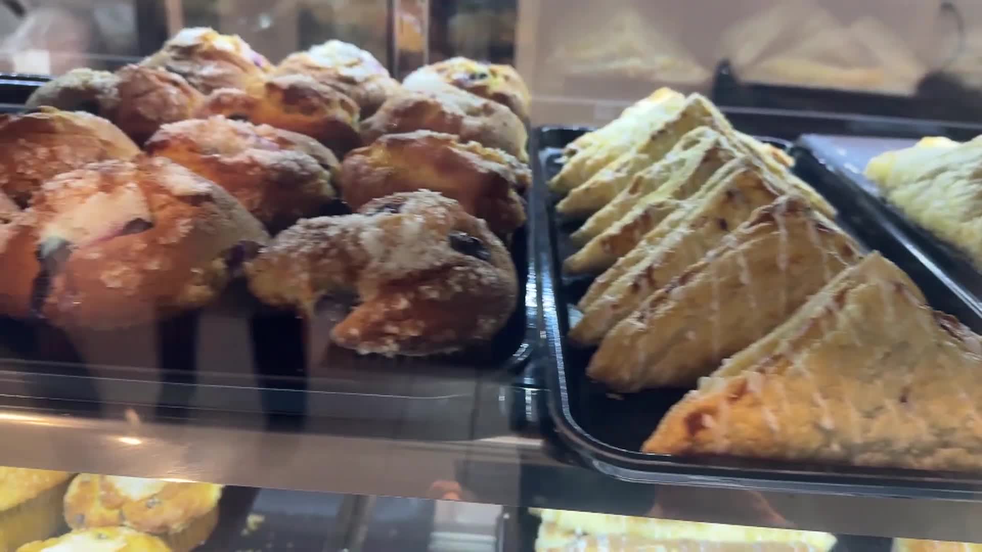 NEW! TWO GRANNIES ON THE ROAD --GOOD EATS!