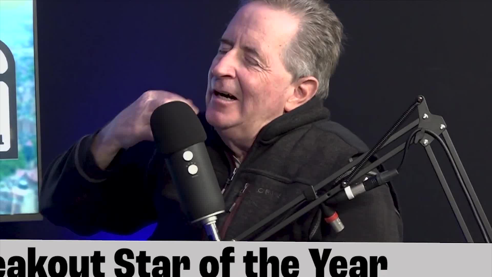 BOSTON SPORTS NUTS! IT'S AWARD TIME!